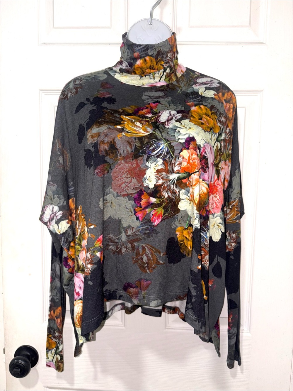 Lavender Brown Floral Turtleneck Long Sleeve Top Gray with Multicolor Blooms XS